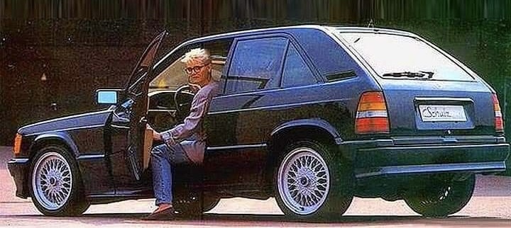 Une GTI en costume 3 pièces 