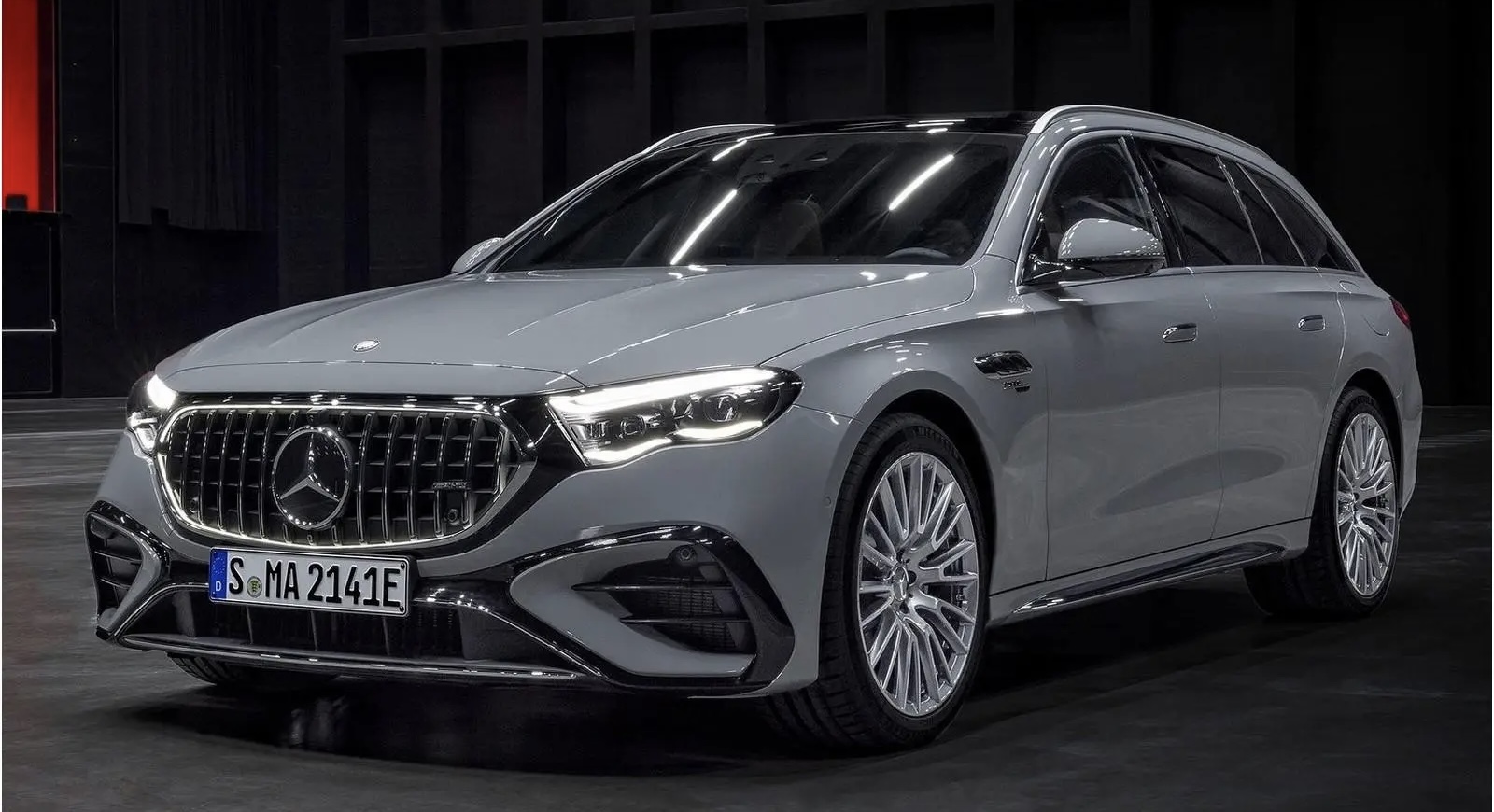 Pour les grands baroudeurs, la E53 existe aussi en break