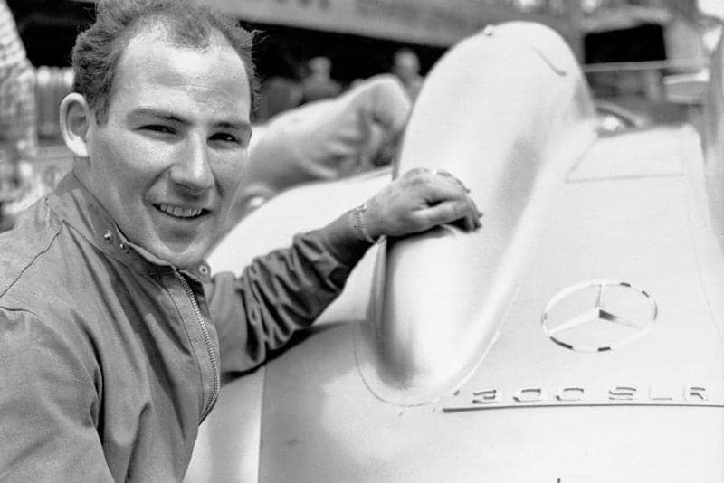Sir Stirling Moss et sa 300 SLR aux mille miglia