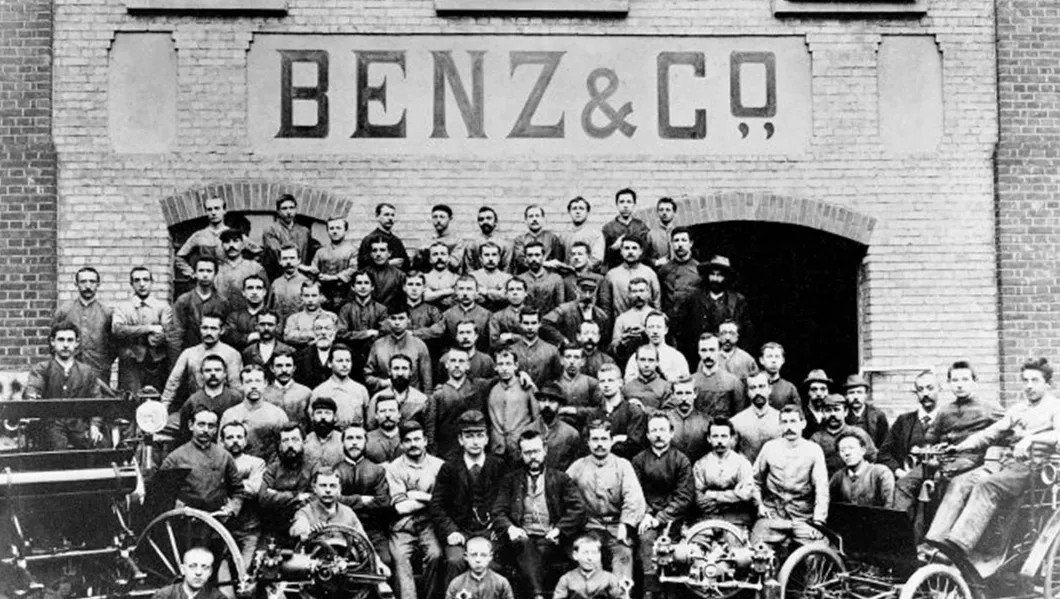 Mercedes fin 18ème début 19ème : Un empire est en construction