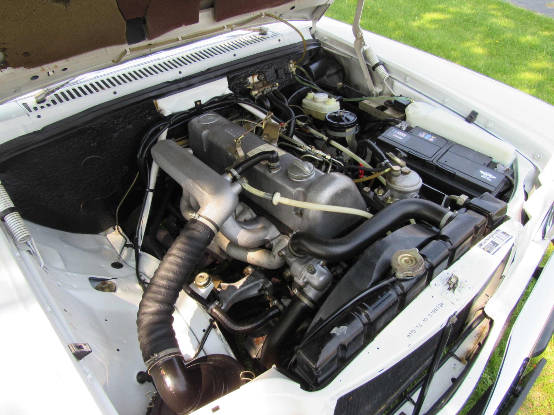 Le 5 cylindres qui changent radicalement la physionomie de cette 240D