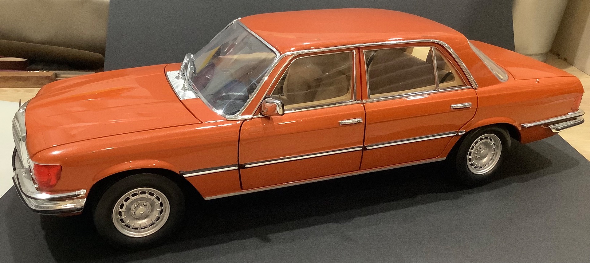 Modèle de chez Norev au 1/18 ème - Collection personnelle 