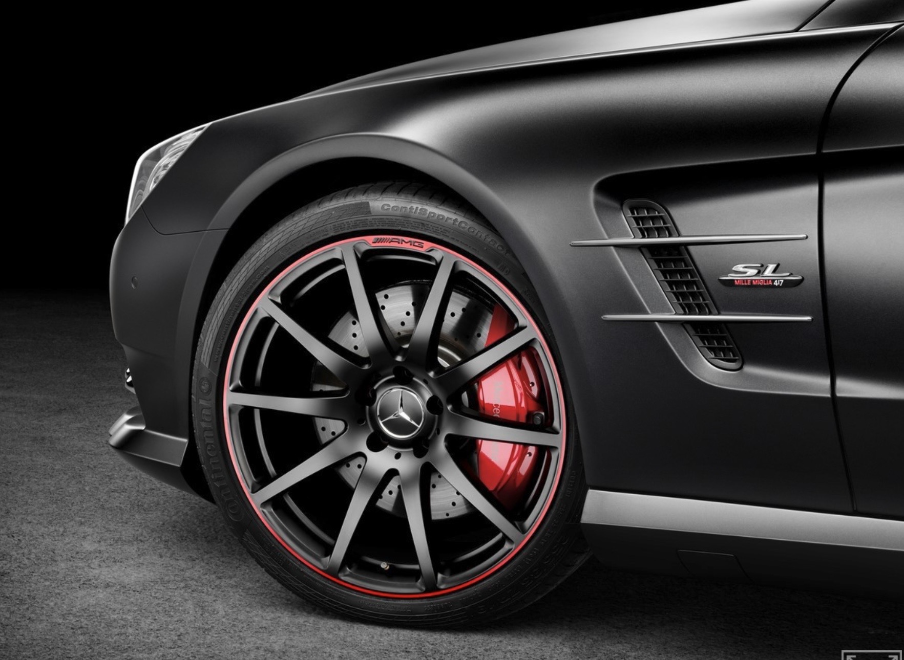 Un look qui annonce la couleur !