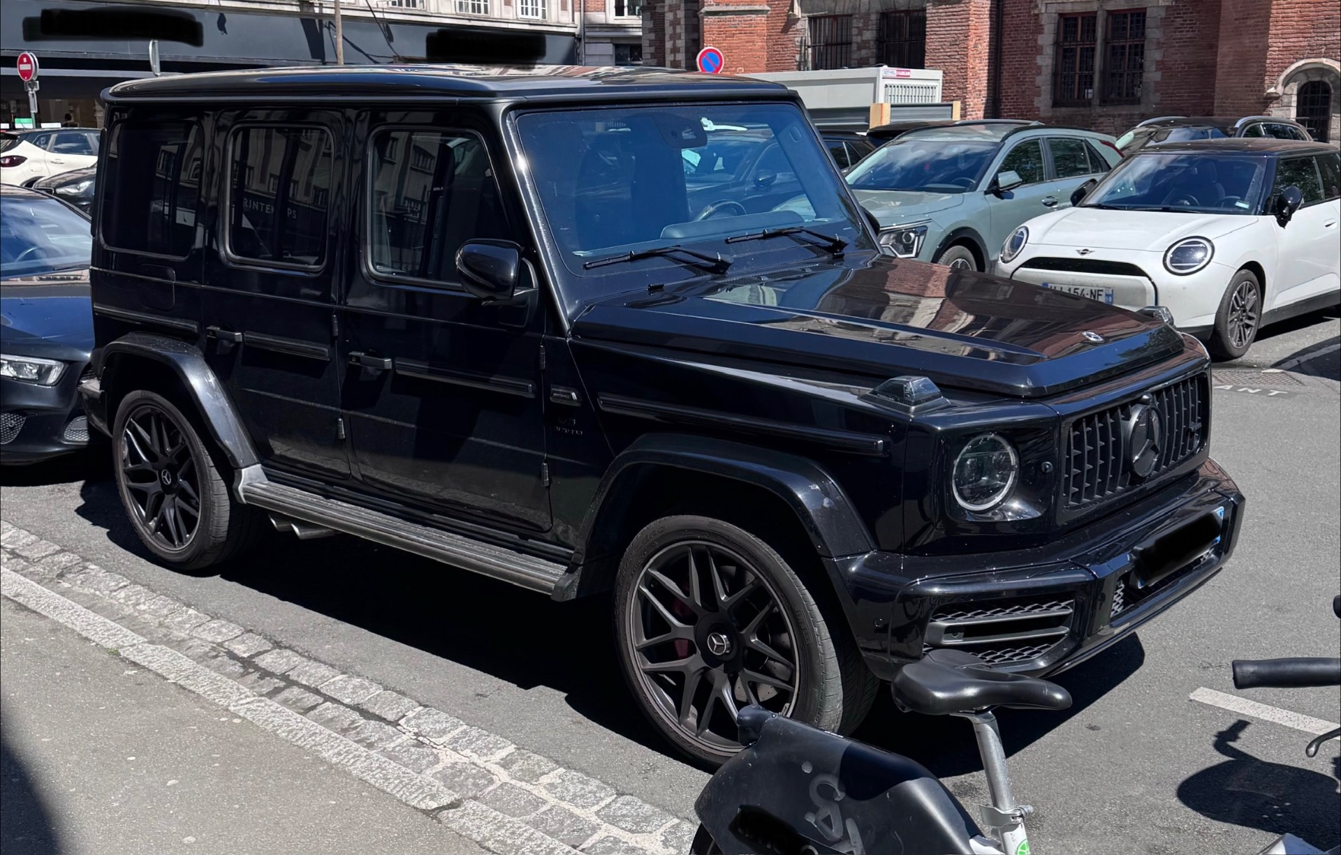 Encore une découverte de Hugo ! G63 Amg