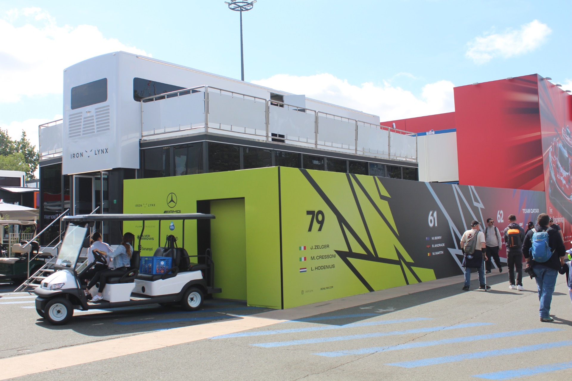 Le paddock Iron Lynx