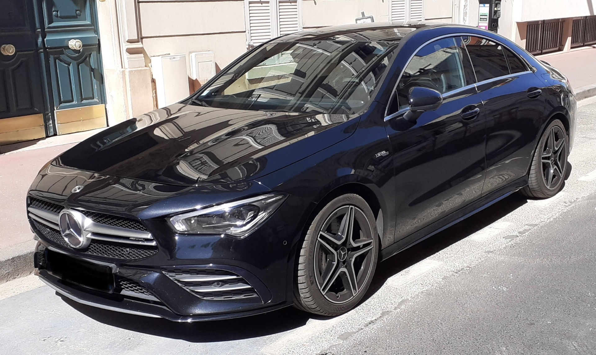 Mercedes CLA 35 Amg vue à Paris par votre serviteur